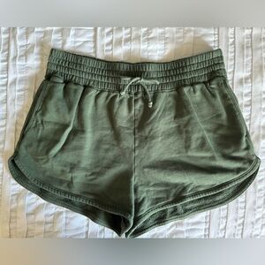 Abercrombie Dolphin Hem Fleece Shorts size XL